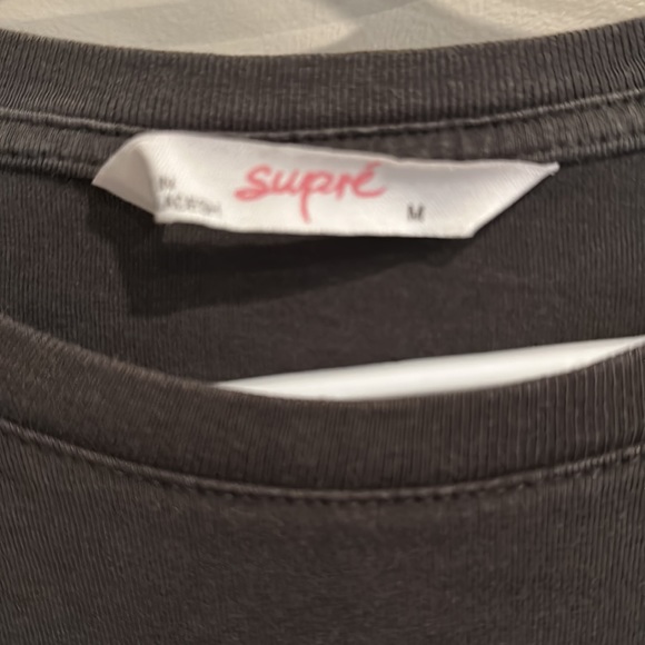 Supre size M floral graphic tee - Picture 3 of 4